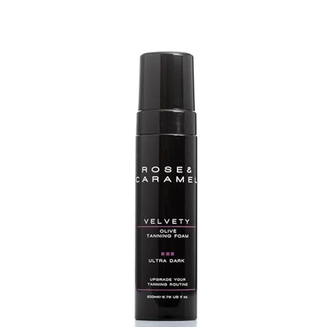 Rose & Caramel Velvety Mousse autobronzante Vert olive foncé 200 ml