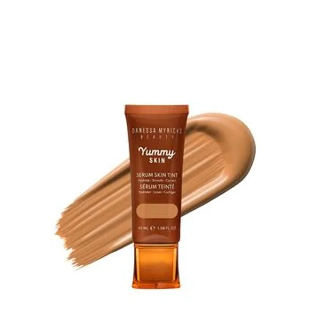 Danessa Myricks Beauty Yummy Skin Serum Skin Tint fond de teint hydratant lissant teinte 9 - Medium to Tan